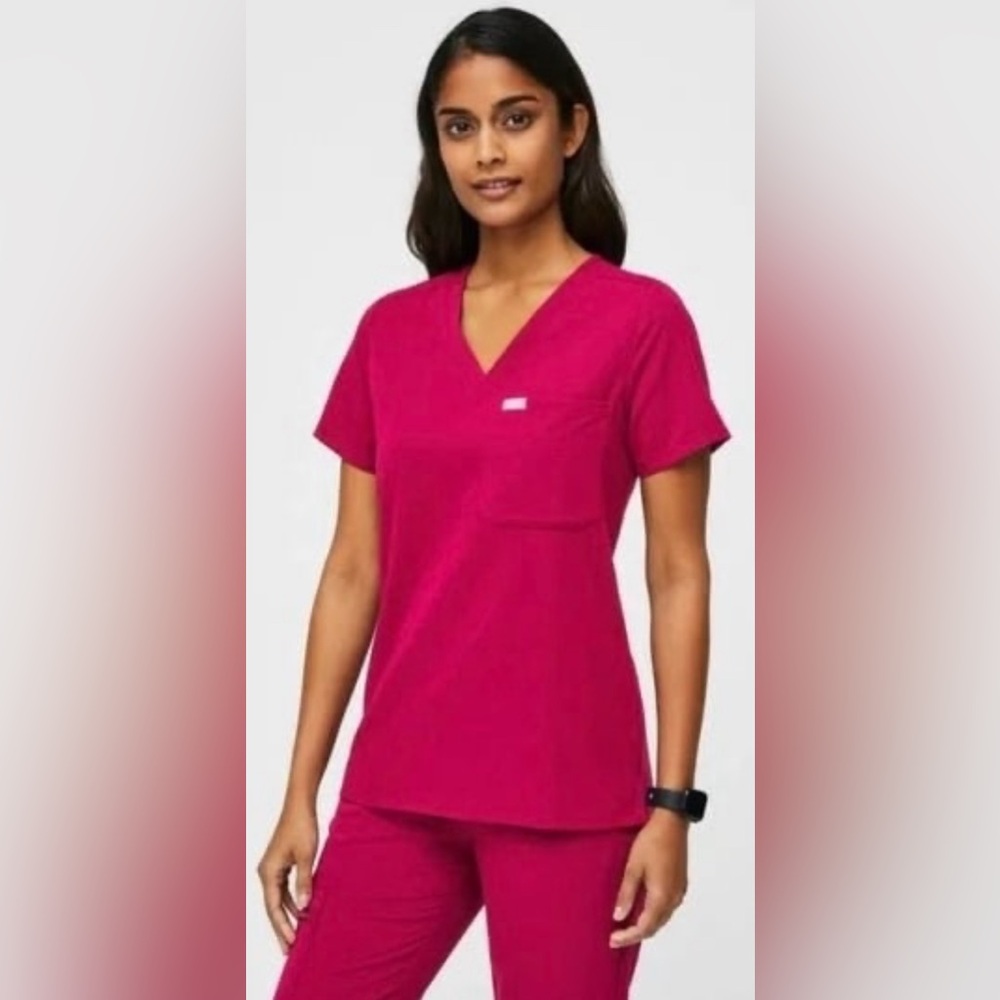 Hot Pink Fuchsia Figs Scrubs womens large excellent condition